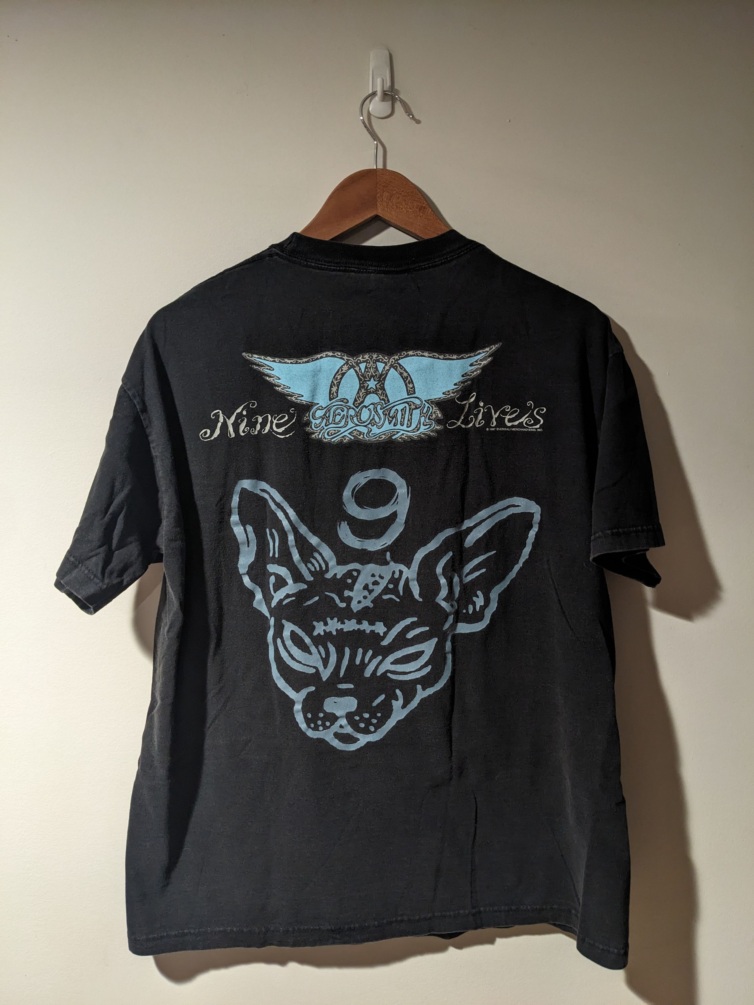 Aerosmith × Band Tees × Vintage Vintage 1997 Aerosmith Nine Lives Cat Black Large T-Shirt Size US L / EU 52-54 / 3 - 6 Thumbnail