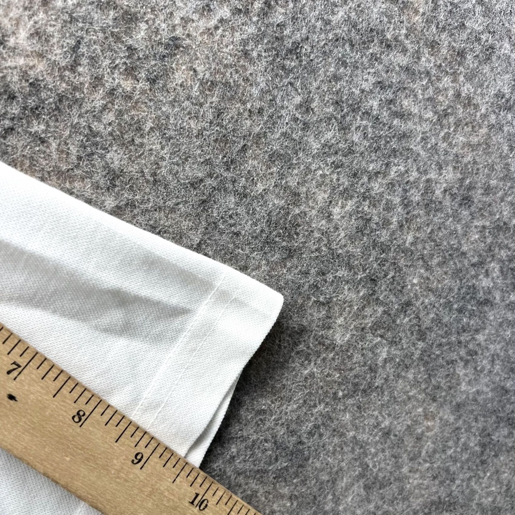 TravisMathew Travis Mathew Polo Shirt Men Medium White Heather Gray Pima Cotton Polyester Shirt Short Sleeve 40 in Chest Regular Fit Polo Size US M / EU 48-50 / 2 - 5 Thumbnail