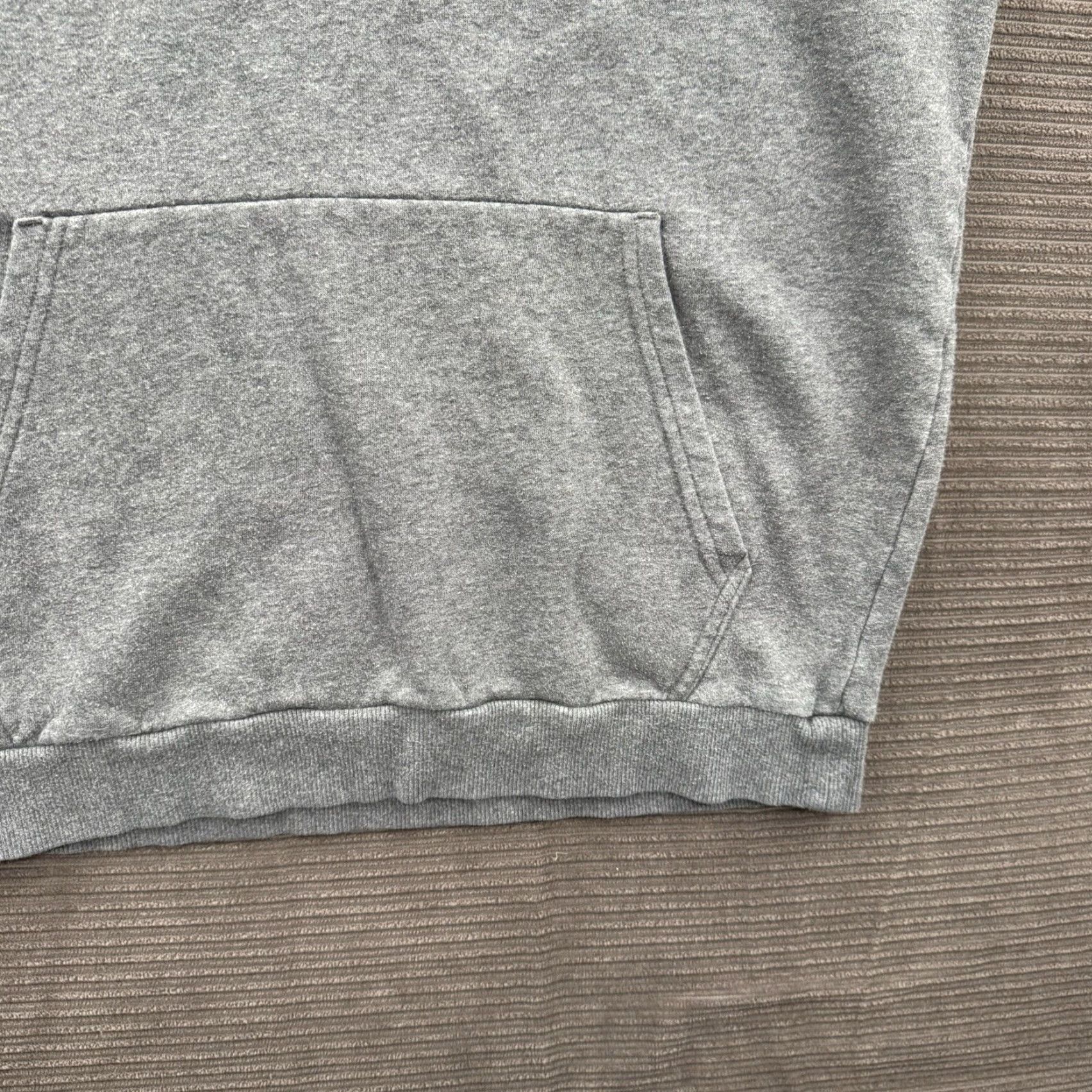 Under Armour Under Armour Hoodie Men M Gray Cotton Gym Training Outdoors Lifting Hoodie Pullover Athletic All Seasons Size US M / EU 48-50 / 2 - 7 Thumbnail
