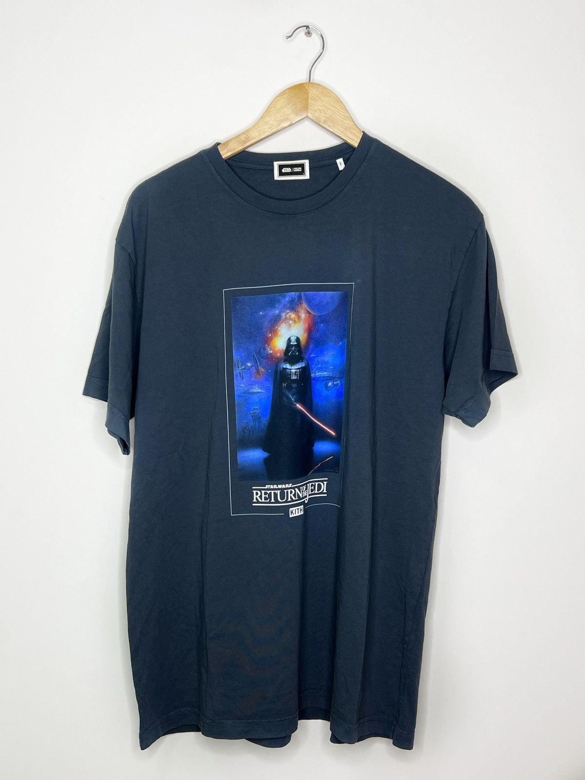 Kith × Star Wars × Streetwear Kith x STAR WARS Sith Lord Vintage 
