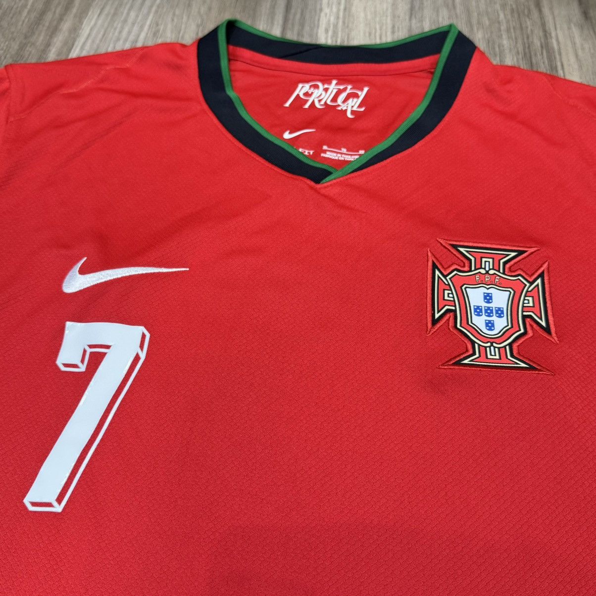 Nike Portugal Euro2024 home shirt #7 Ronaldo (bnwt) Size US XL / EU 56 / 4 - 3 Thumbnail