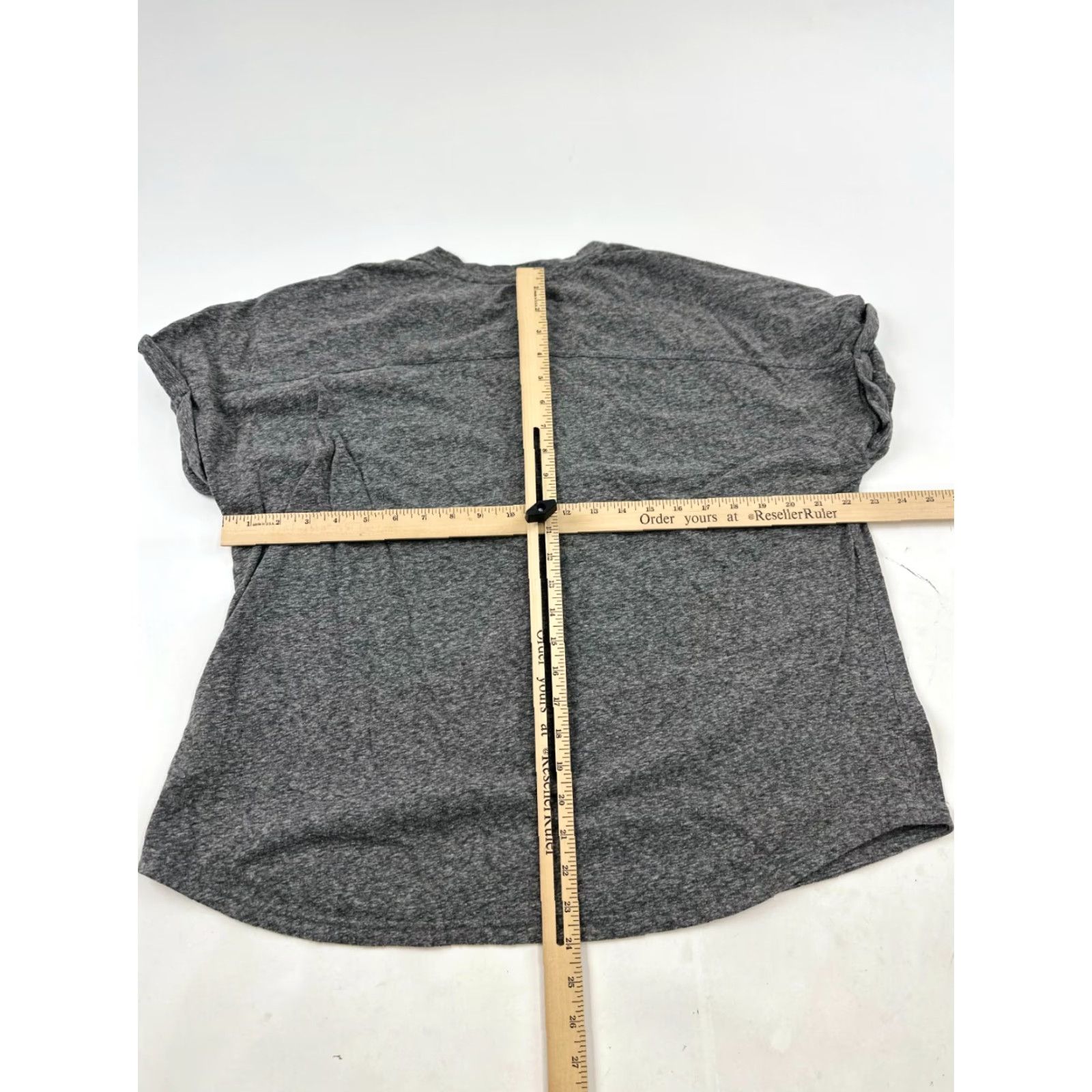 Vintage Duluth Shirt Womens 1X Gray Heather Regular Fit Casual Short Sleeve Henley Neck Size XL / US 12-14 / IT 48-50 - 4 Thumbnail