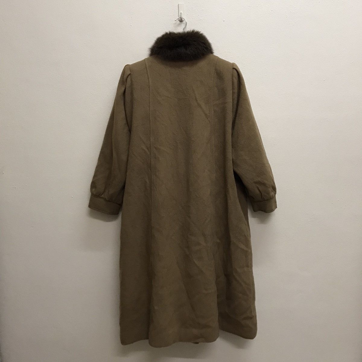 Nina Ricci Nina Ricci Paris Fur Wool Long Coat Jacket Size L / US 10 / IT 46 - 16 Thumbnail