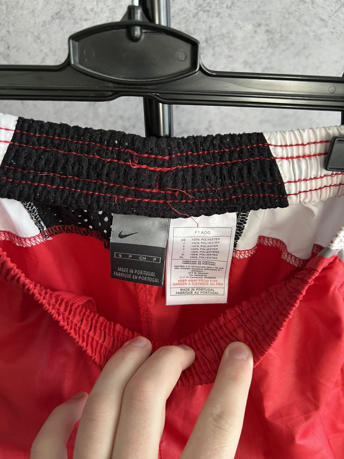 Nike Vintage Nike Y2K Pants 2000s Sportswear Pants Sweatpants Red Size US 32 / EU 48 - 9 Thumbnail
