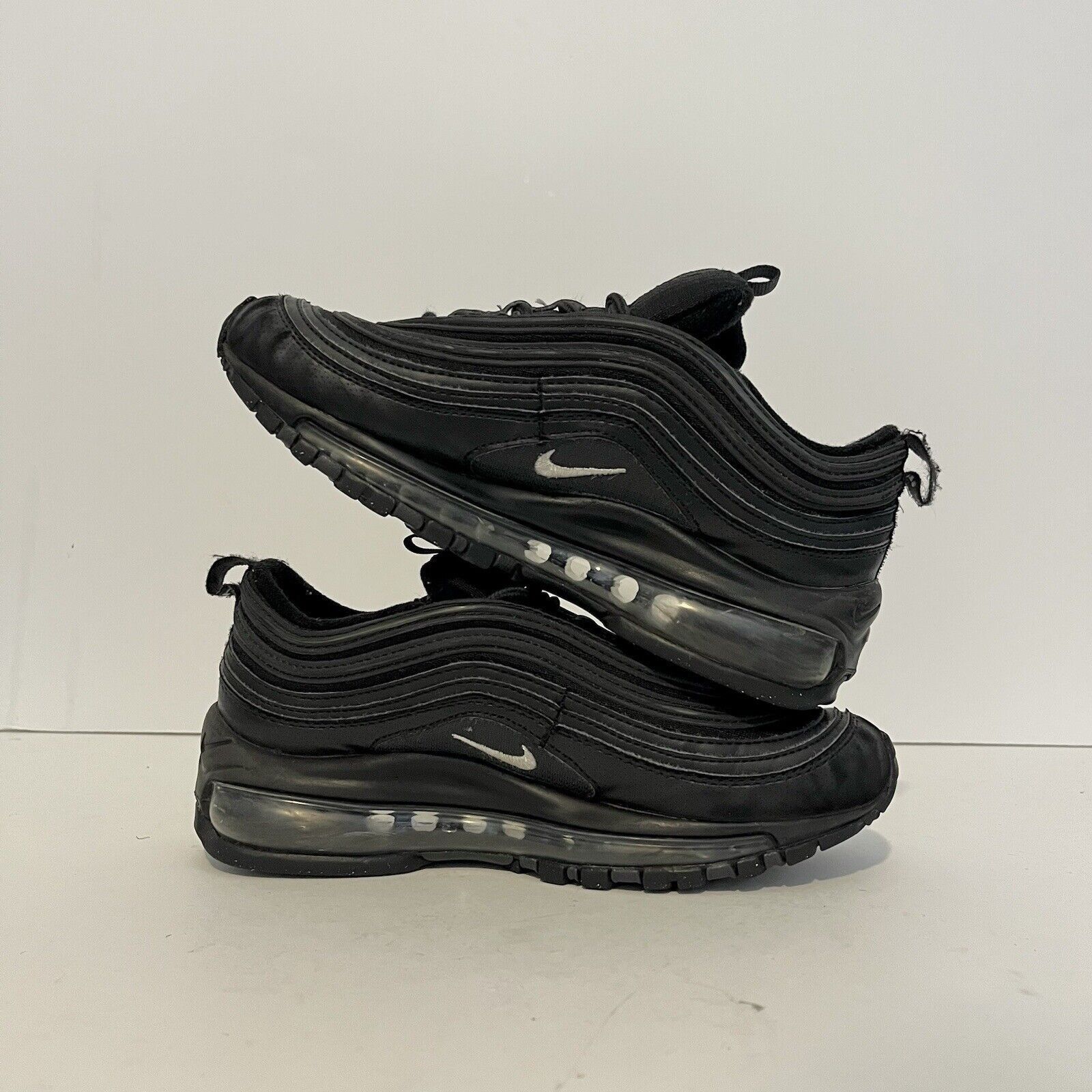 Nike 2021 Nike Air Max 97 GS Triple black 921522-011 4Y/ 5.5 Wmns Size US 5.5 / IT 35.5 - 6 Thumbnail
