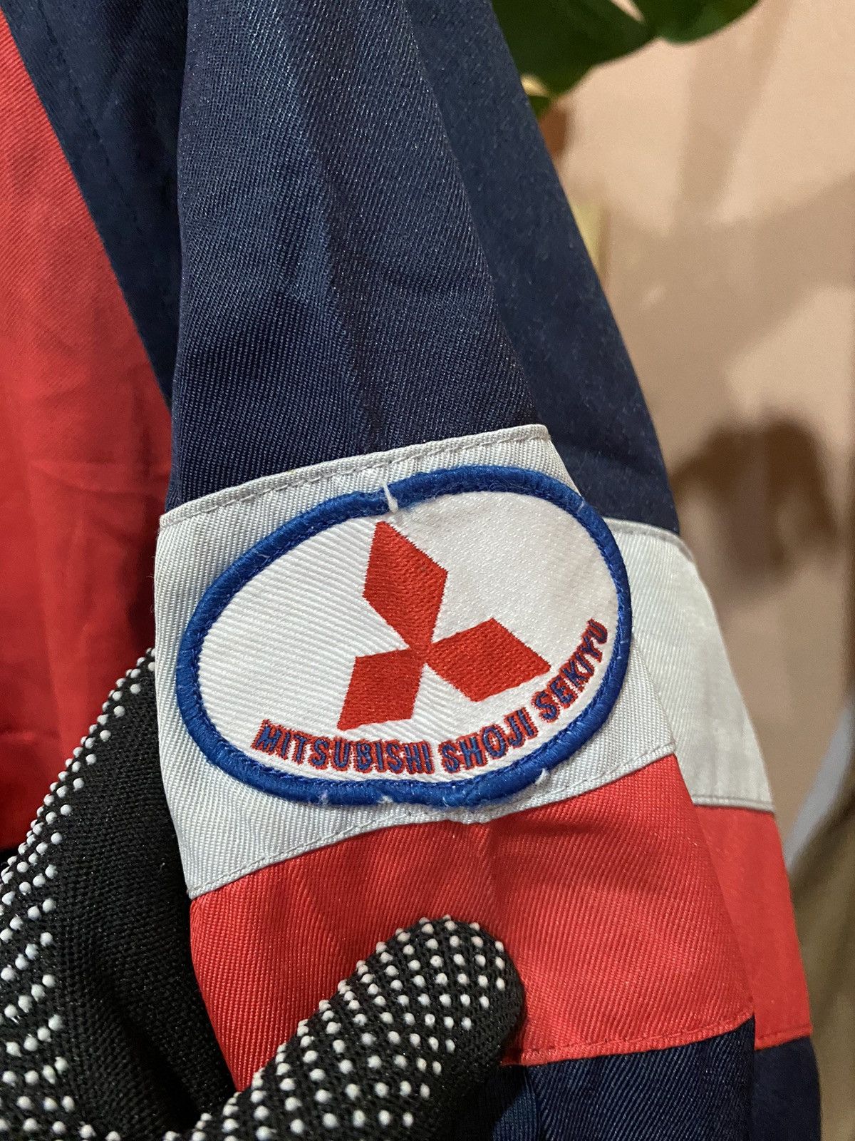 Japanese Brand Vintage Mitsubishi Shoji Sekiyu Jacket Japan Exclusive Size US L / EU 52-54 / 3 - 6 Thumbnail