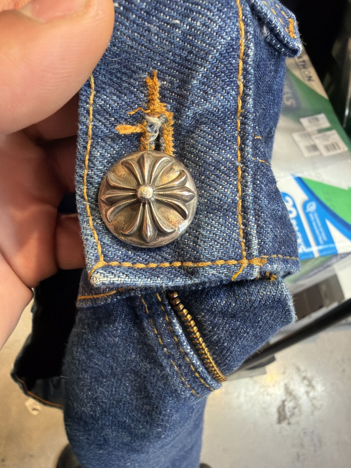 Chrome Hearts Chrome Hearts Levis 517 Cross Patch Dark Wash Jeans Size US 36 / EU 52 - 22 Thumbnail