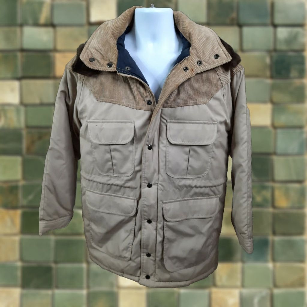 Vintage VINTAGE St. John's Bay Puffer Jacket Parka Winter Coat Men M Beige Corduroy 90s Outdoor Hood Full Zip Insulated Size US M / EU 48-50 / 2 - 1 Thumbnail