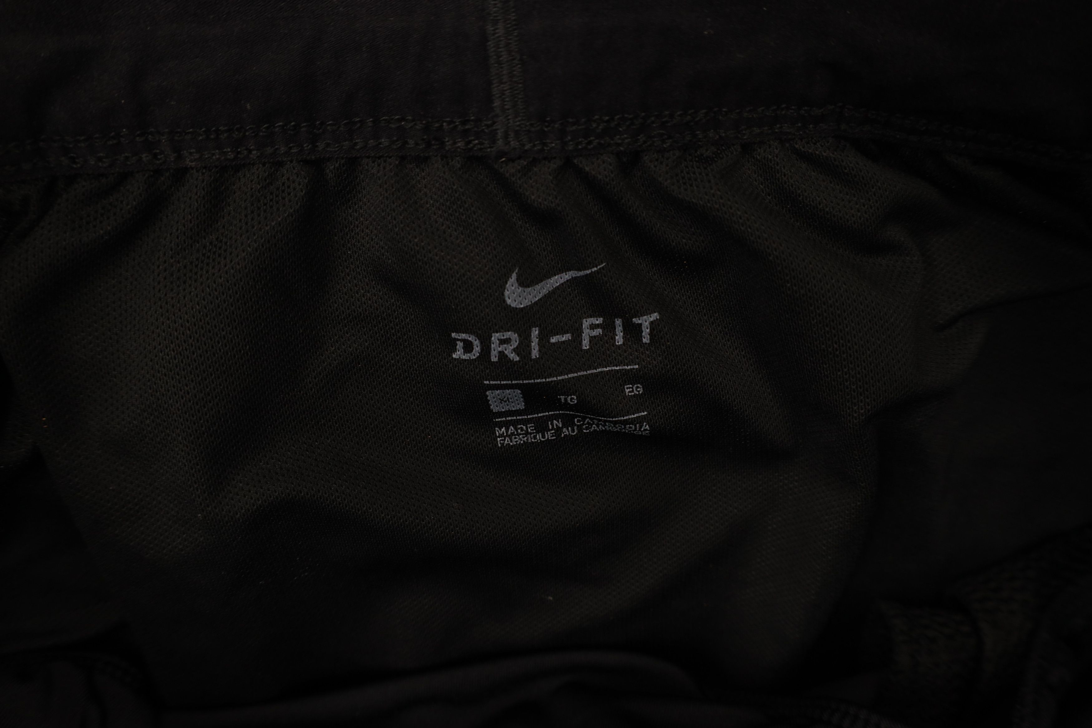 Nike × Vintage Nike Reflective Swoosh Above Knee Lined Running Shorts Size US 36 / EU 52 - 8 Thumbnail