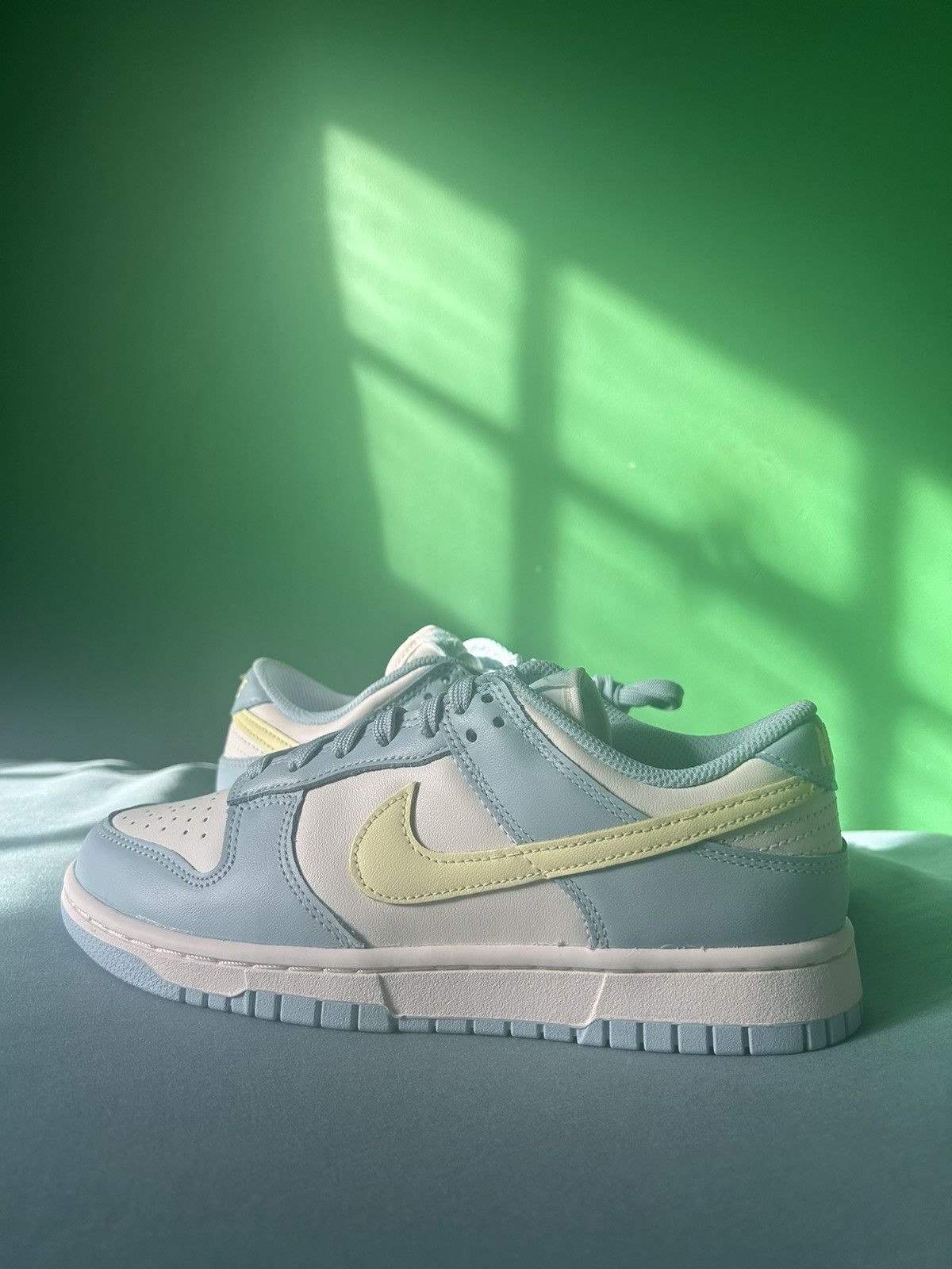 Nike Nike Dunk Low Ocean Bliss 2023 Size US 8 / IT 38 - 1 Thumbnail