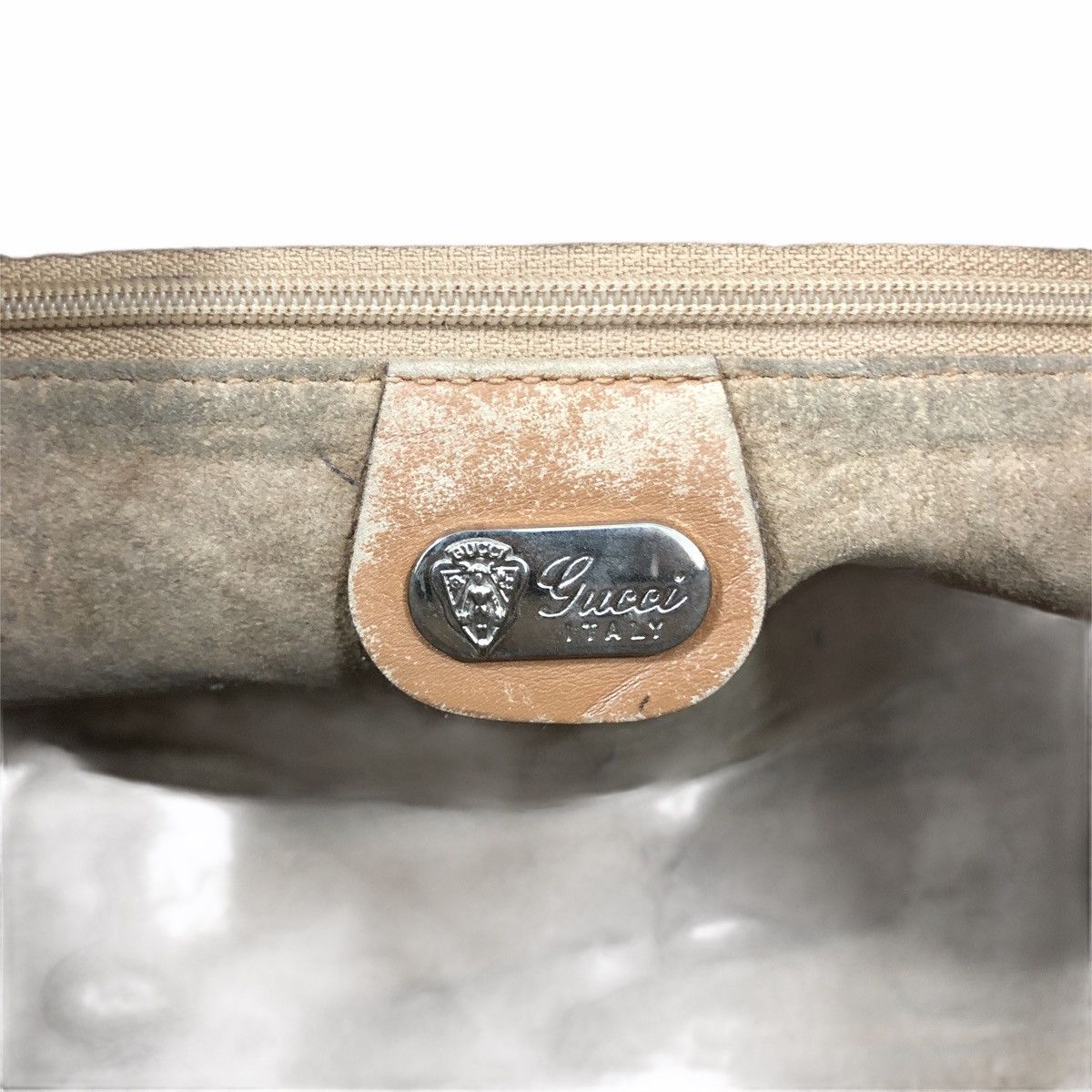 Vintage ‼️YES‼️ AUTHENTIC VINTAGE GUCCI TAN LEAF PRINT SHOULDER BAG Size ONE SIZE - 10 Thumbnail