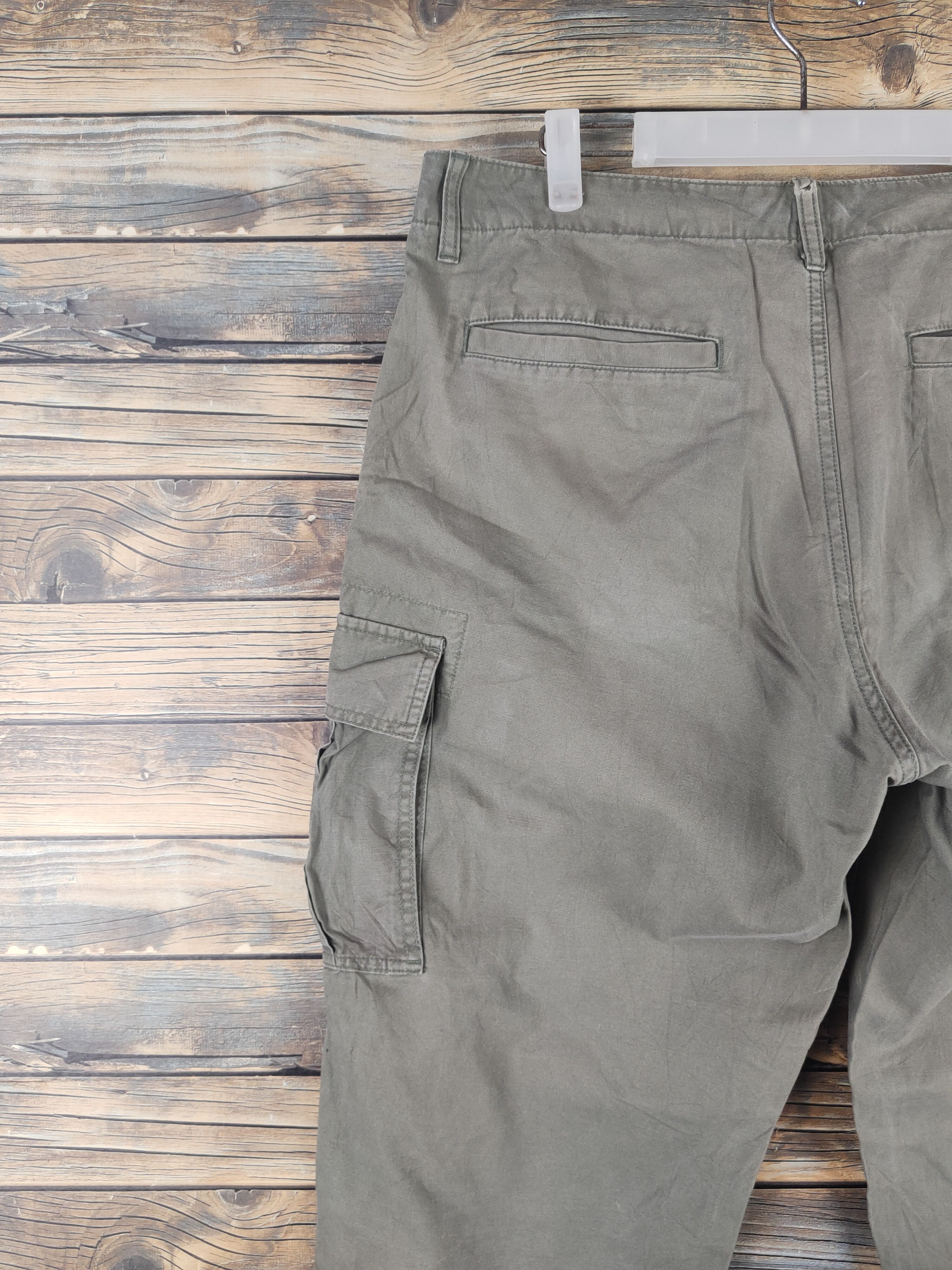 Japanese Brand DL Uniqlo Army Green Faded Multipocket Cargo Pants #46-280T Size US 36 / EU 52 - 8 Thumbnail