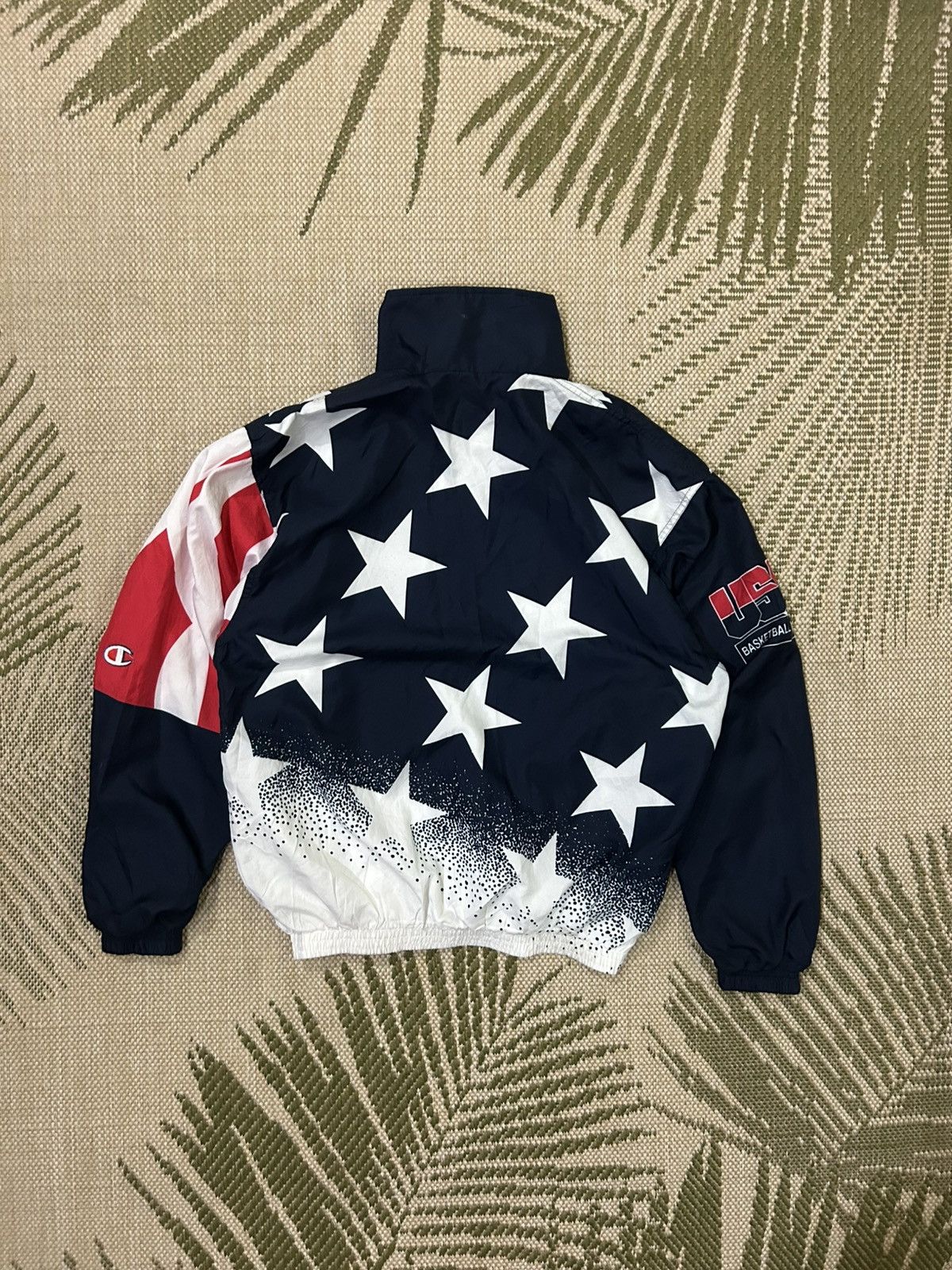 Champion Vintage 1996 Champion USA Basketball Olympic Windbreaker Size US L / EU 52-54 / 3 - 7 Thumbnail