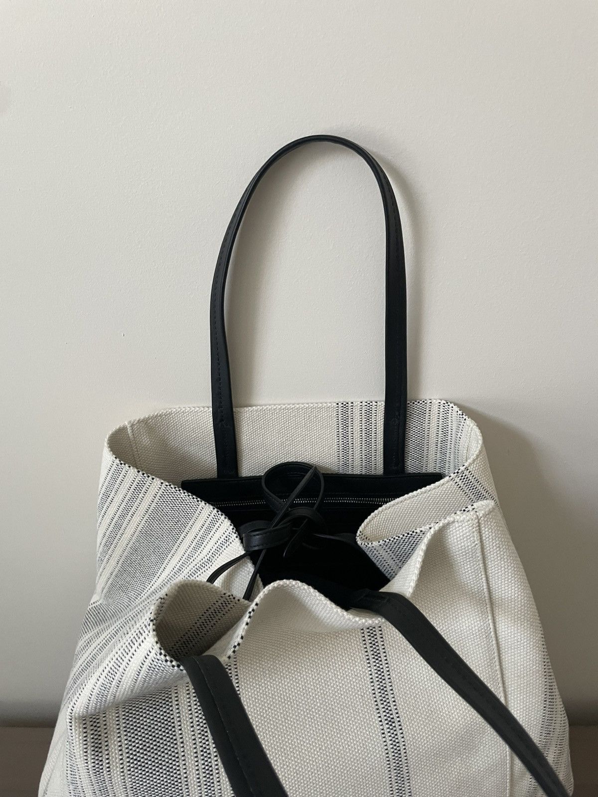 Celine Celine canvas phantom cabas tote Size ONE SIZE - 18 Thumbnail