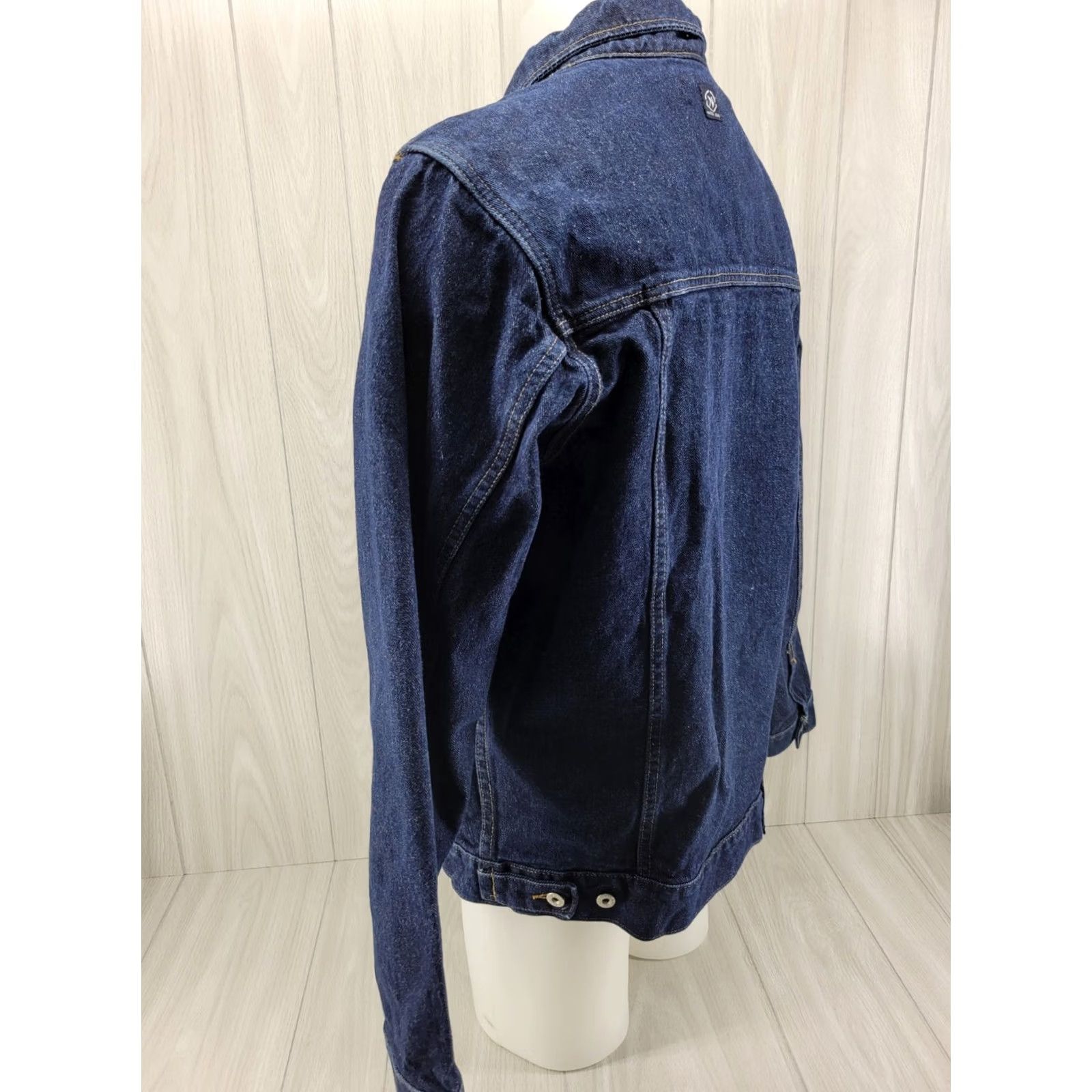 Nautica VINTAGE Nautica Dark Blue Denim Jeans Trucker Jacket Mens Size LRG Button Front Size US 33 - 7 Thumbnail