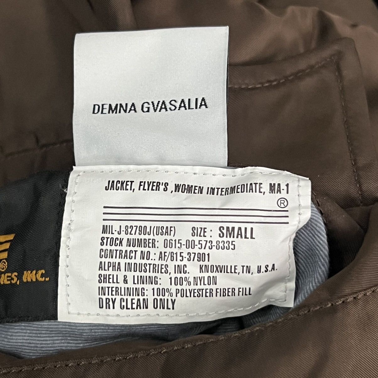 Vetements Vetements SS17 Runway Alpha Deconstructed Bomber Jacket Size US S / EU 44-46 / 1 - 22 Thumbnail
