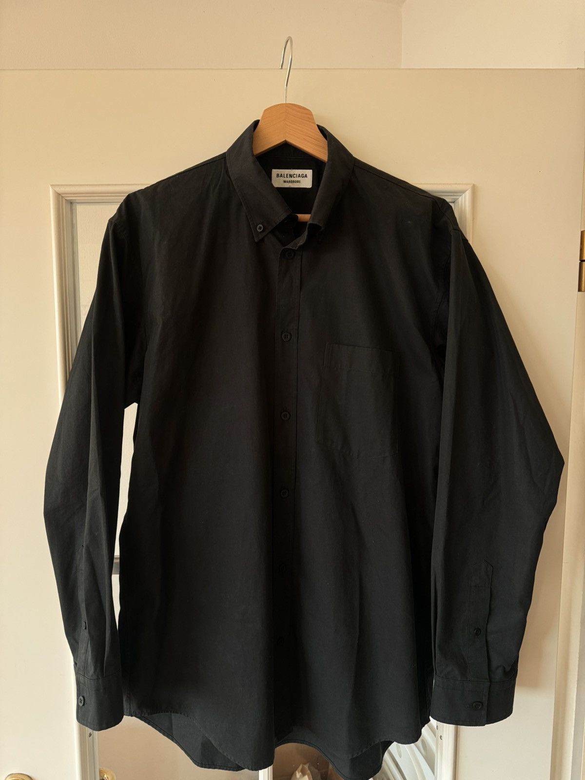 Balenciaga Balenciaga FREE Applique Shirt Size US M / EU 48-50 / 2 - 2 Thumbnail