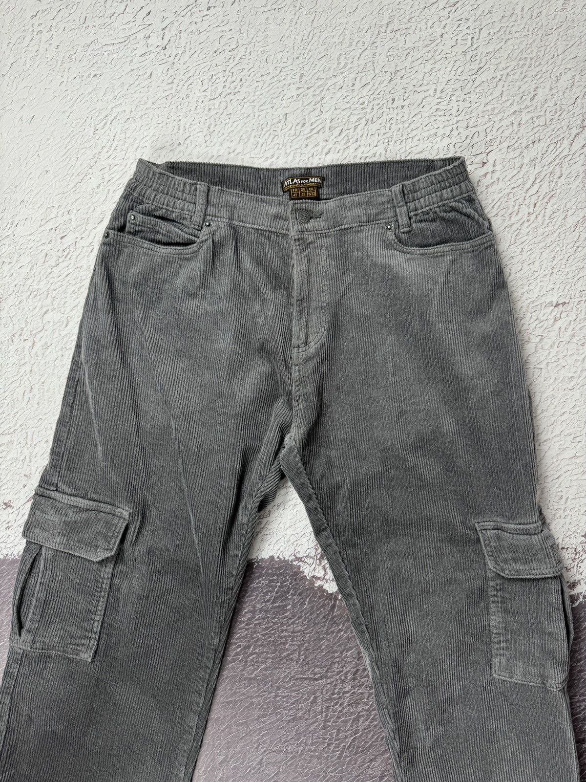 Japanese Brand Atlas for men grey corduroy utility cargo pants size 32 Size US 32 / EU 48 - 5 Thumbnail