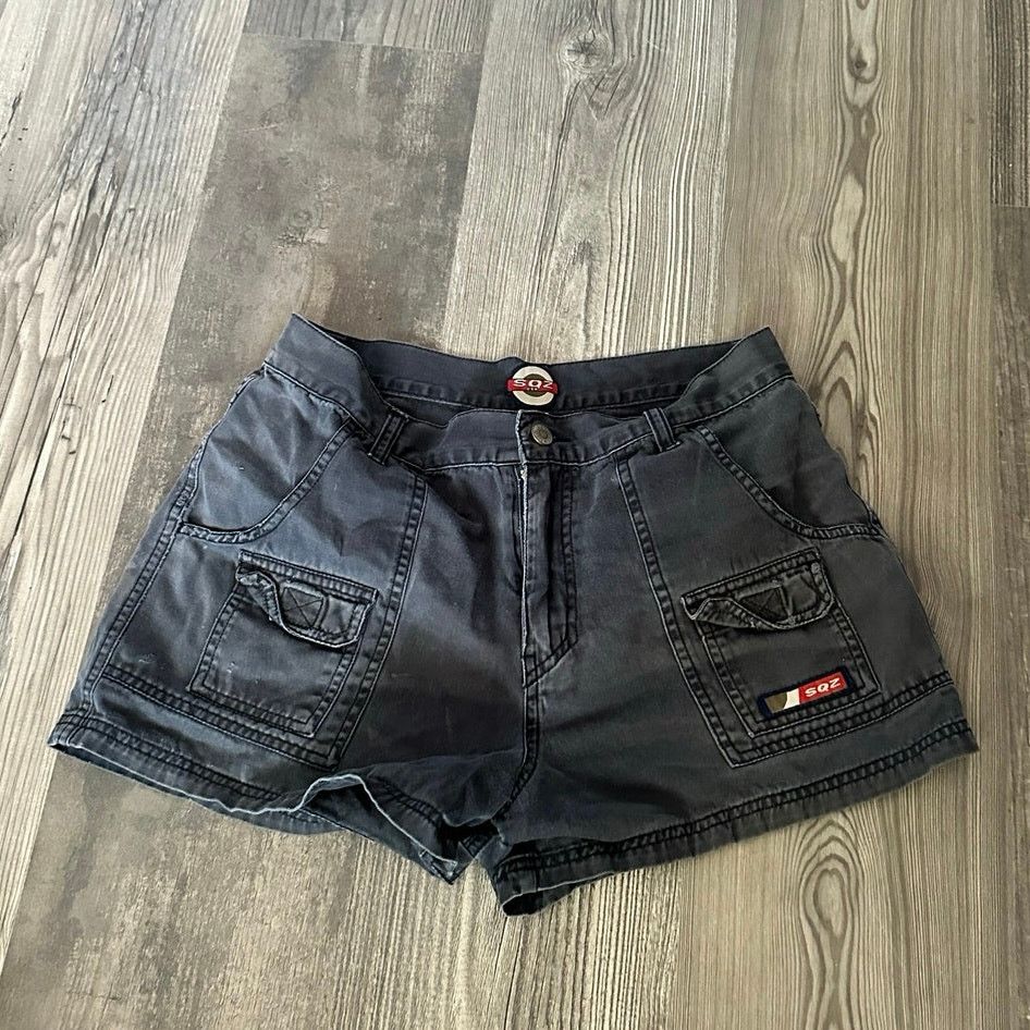 Other sqz black cargo shorts with bleach stains Size 28" / US 6 / IT 42 - 1 Thumbnail