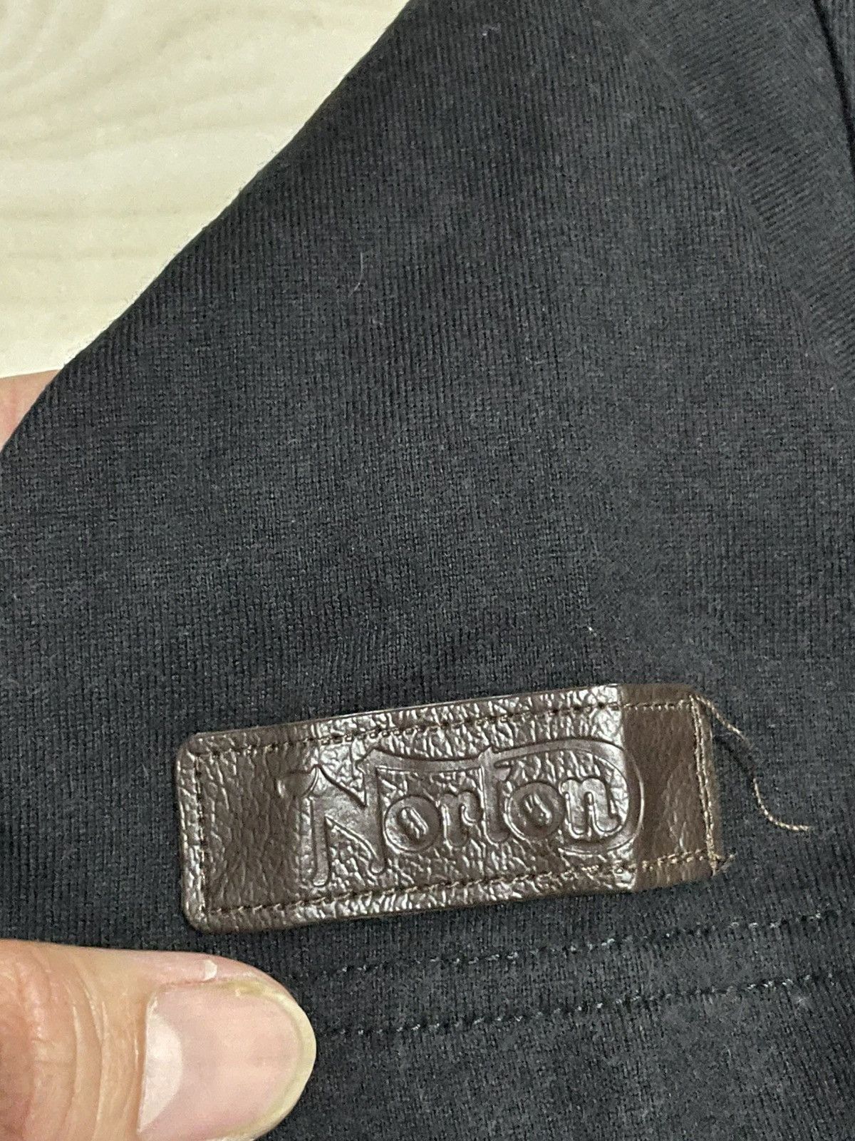 Norton Norton leather patch logo ifsixwasnine Y2K Size US M / EU 48-50 / 2 - 4 Thumbnail