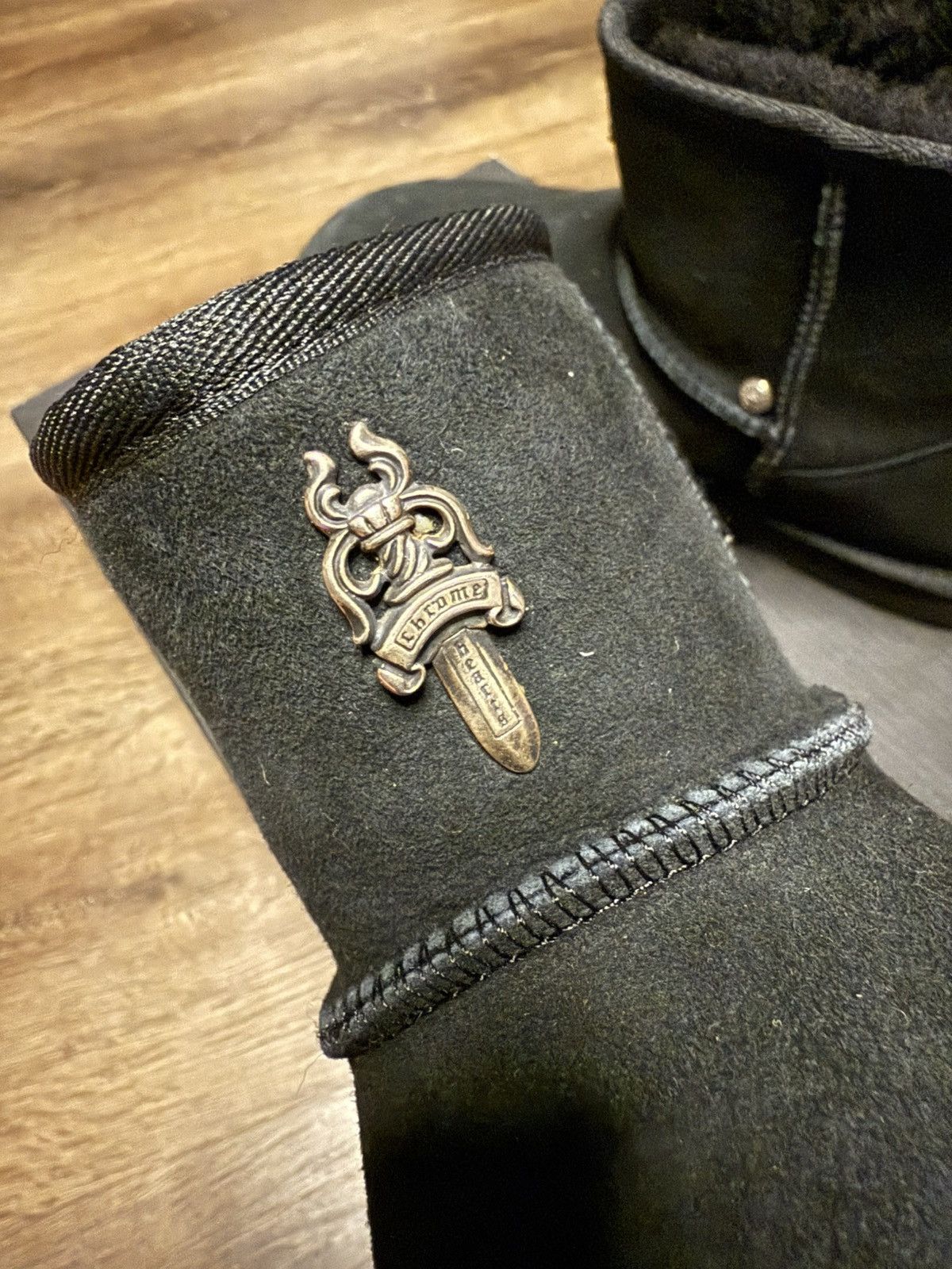 Chrome Hearts × Ugg Chrome Hearts Uggs Mid Top Dagger Size US 10 / EU 43 - 3 Thumbnail