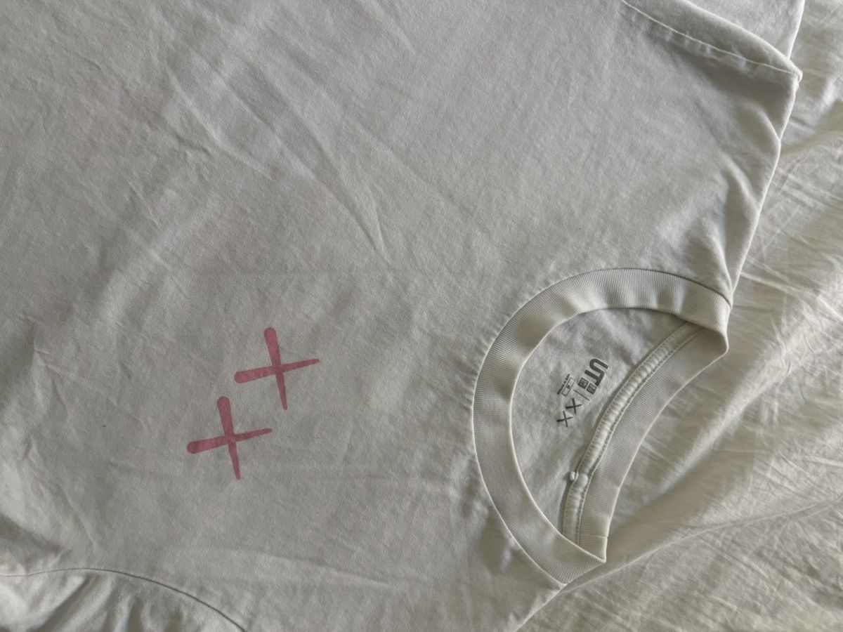 Kaws × Uniqlo KAWS x UNIQLO 2023 Tee SIZE M Size US M / EU 48-50 / 2 - 4 Thumbnail