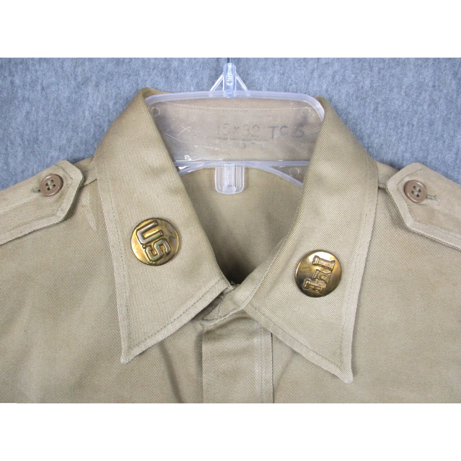 Vintage VINTAGE US Army Shirt Mens Large Khaki Twill Cotton WWII Engineers Patches 40s Button-Up Size US L / EU 52-54 / 3 - 2 Thumbnail