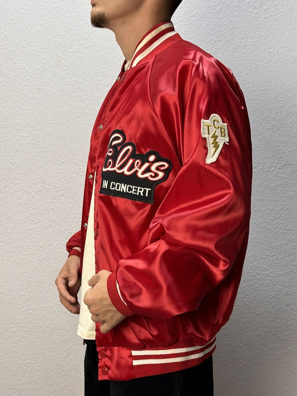 Vintage VTG Vintage 1970s Elvis in Concert Satin Souvenir Jacket TCB Size US L / EU 52-54 / 3 - 16 Thumbnail