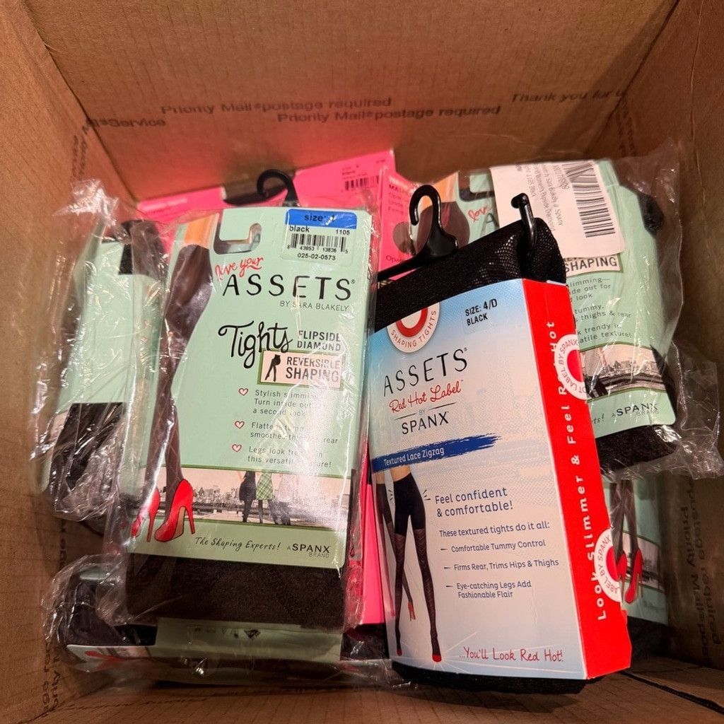 Spanx SPANX Wholesale Bundle | NWT Size 4/D | 10 Pieces | Assorted Size ONE SIZE - 4 Thumbnail