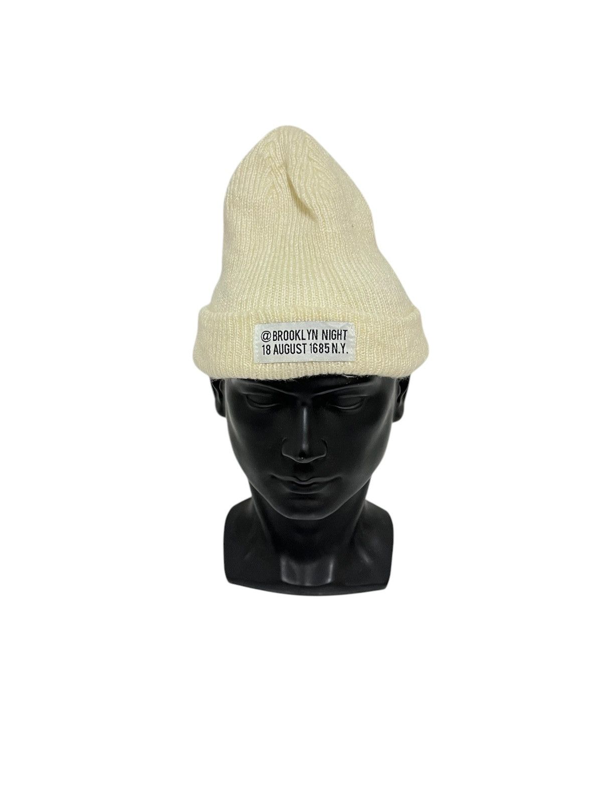 LOWRYS FARM Japanese brand Lowrys Farm Beanie Hats Size ONE SIZE - 1 Thumbnail
