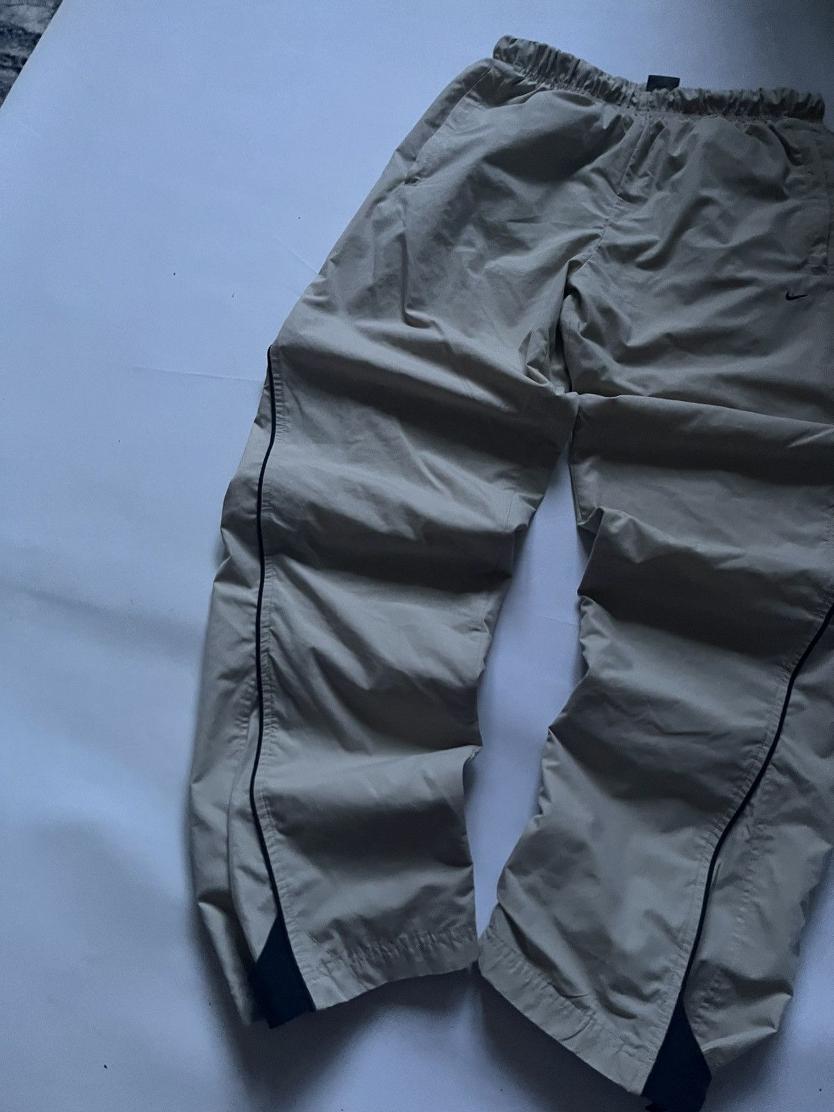 Nike Vintage Nike Windbreaker Track Pants - Beige/Tan Size US 32 / EU 48 - 3 Thumbnail