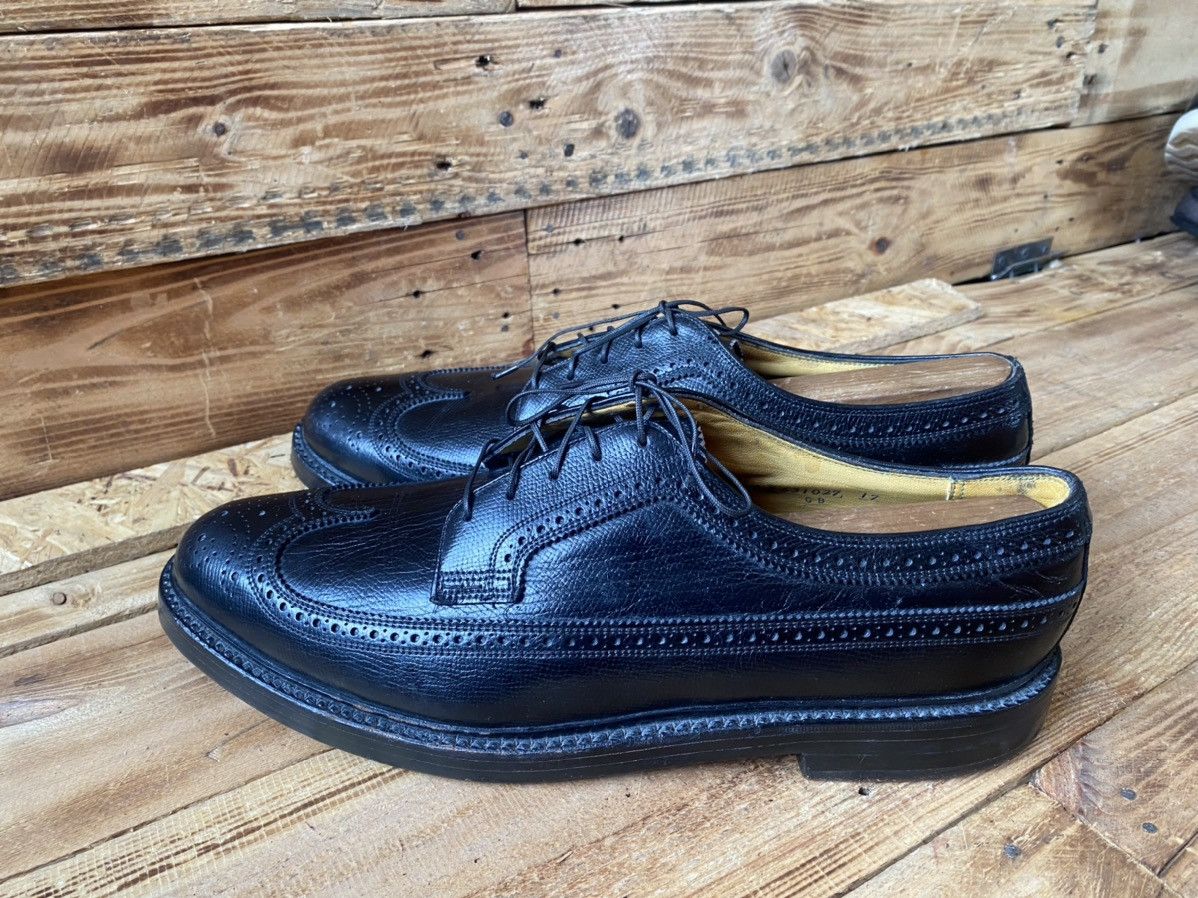 Vintage Vintage royal imperial florsheim black wingtip oxford sz 11C Size US 11 / EU 44 - 7 Thumbnail