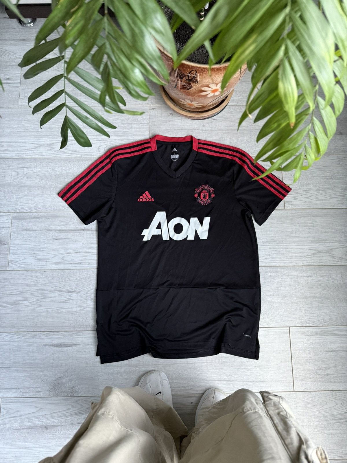 Adidas Manchester United Soccer Jersey Adidas soccer jersey Manchester United kit 2018 shirt Grailed