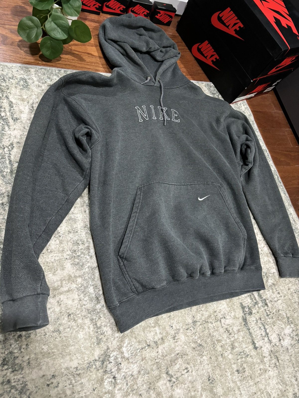 Nike × Vintage Washed Black Nike Hoodie Size US M / EU 48-50 / 2 - 2 Thumbnail