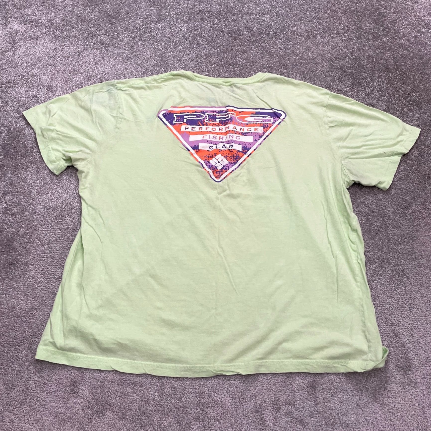 Vintage Columbia PFG Graphic T-Shirt Mens XLT Green Casual Tee Outdoor Short Sleeve Size US XL / EU 56 / 4 - 2 Thumbnail