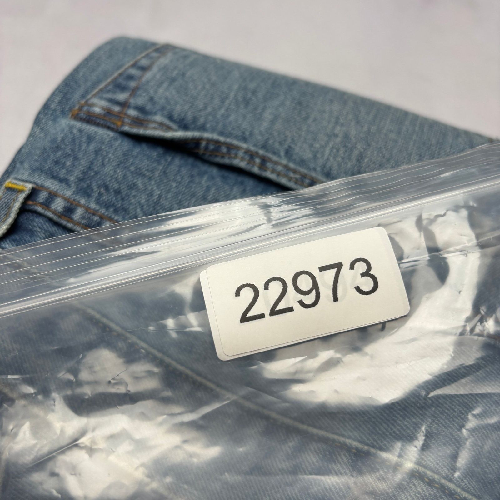 Sid Mashburn $185 Sid Mashburn Light Wash Denim 36x34 Slim Straight Jeans Size US 36 / EU 52 - 14 Thumbnail