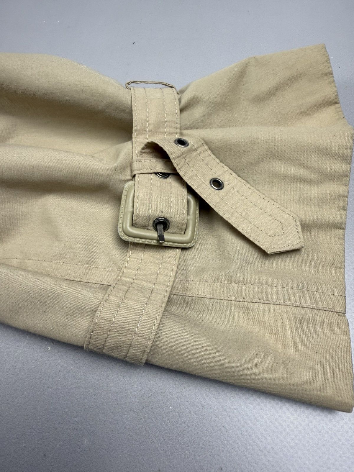 Yves Saint Laurent Yves saint lauren trench coat beige luxury vintage size XL Size US XL / EU 56 / 4 - 8 Thumbnail