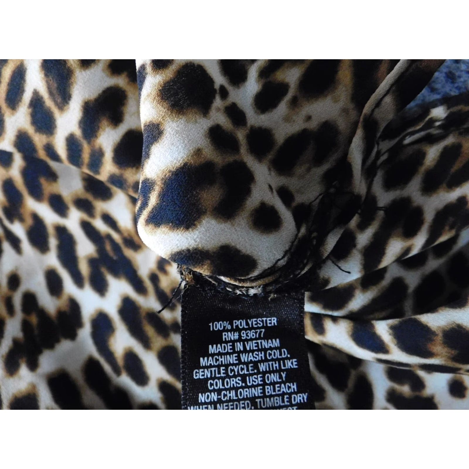 Worthington Worthington Womens Blouse S Brown Animal Print Pullover Top 3/4 Sleeve Casual Button Collared Polyester Rayon Regular Ladies Mens? Size S / US 4 / IT 40 - 6 Thumbnail