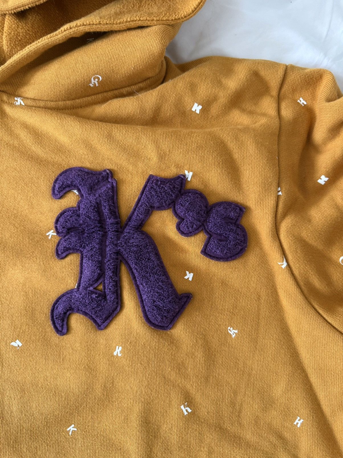 Kith Kith Initial hoodie RARE Size US XL / EU 56 / 4 - 2 Thumbnail