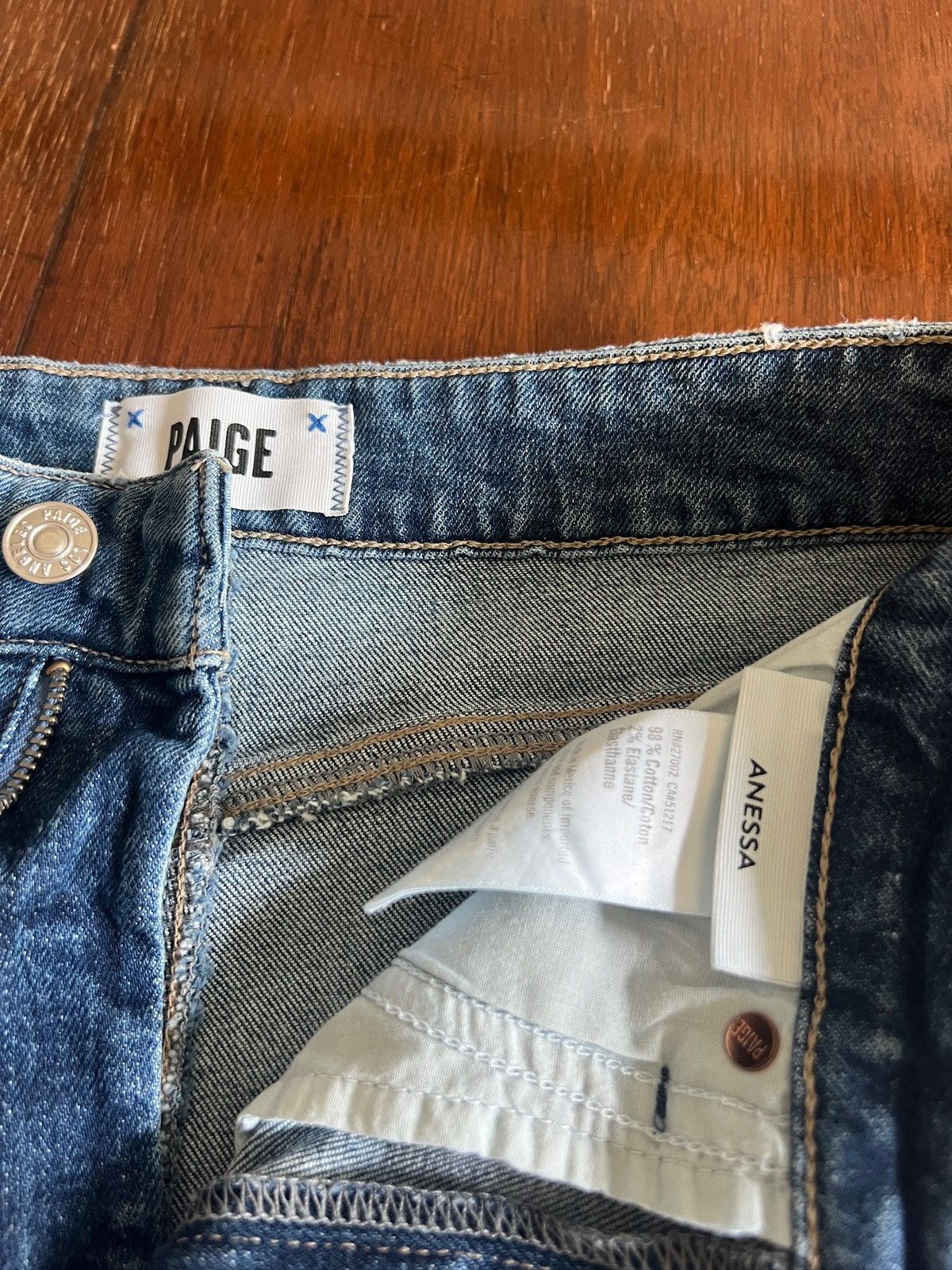 Paige PAIGE - Wide Flare Jeans - Size 25 Size 25" / US 0 / IT 36 - 3 Thumbnail