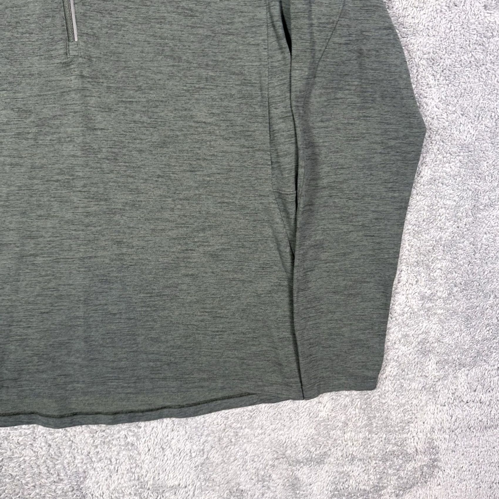 Lululemon Lululemon Surge Jacket Men’s L 1/2 Zip Pullover Athletic LM3CMXS Tech Heather Size US L / EU 52-54 / 3 - 2 Thumbnail