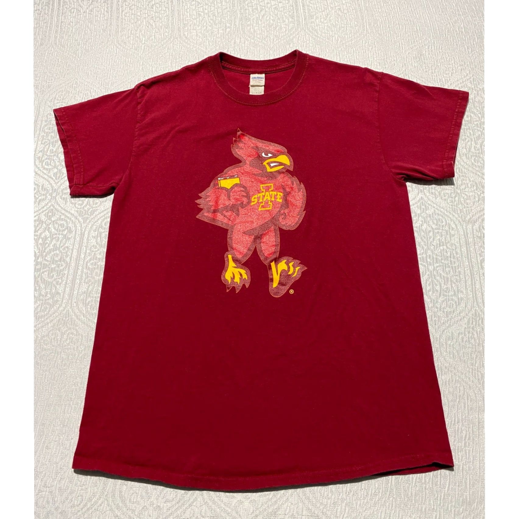 Gildan Iowa State Cyclones Cardinal Mascot T Shirt Gildan Heavy Cotton Mens Medium Size US M / EU 48-50 / 2 - 2 Thumbnail