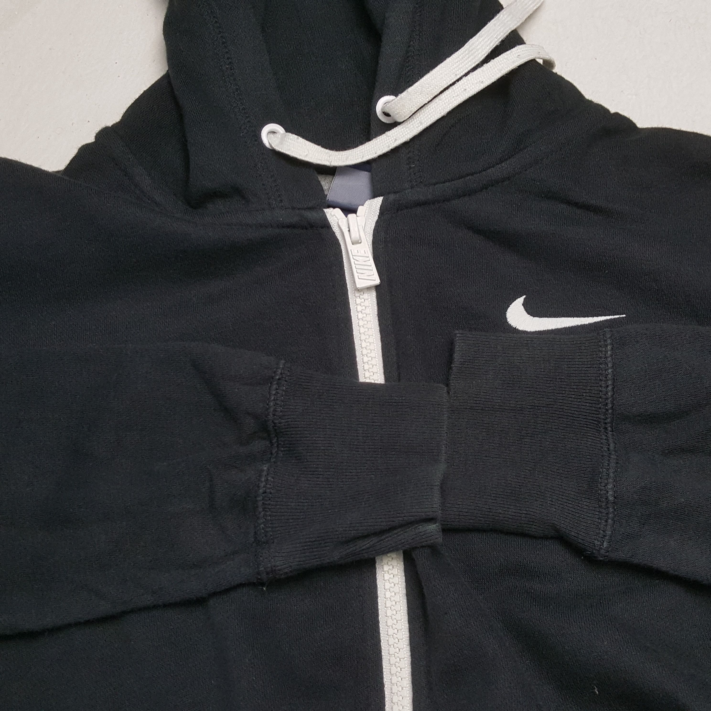 Nike × Vintage NIKE Small Logo Design Zipper Hoodies Size US M / EU 48-50 / 2 - 9 Thumbnail