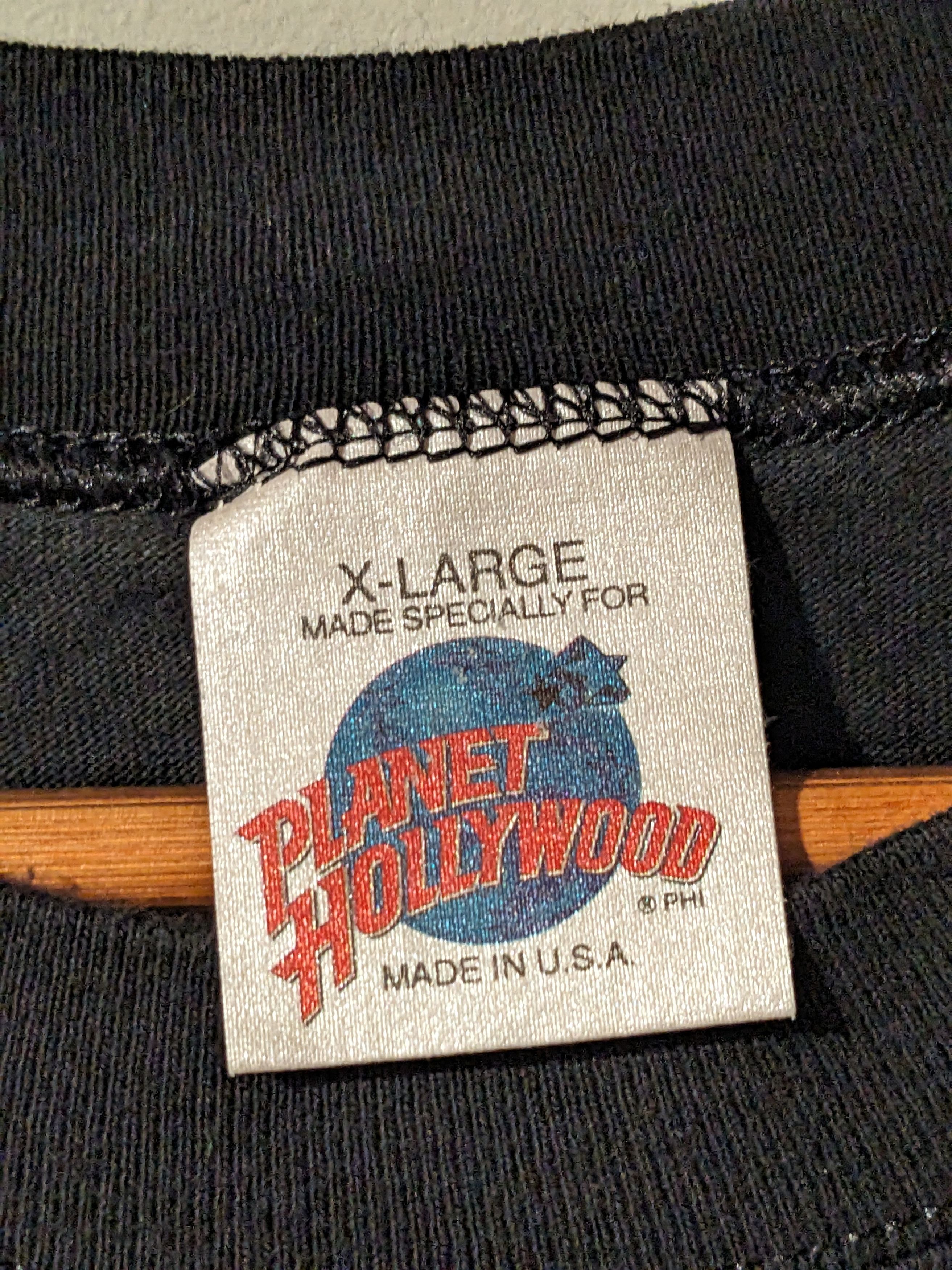 Planet Hollywood × Vintage Vintage 90s Planet Hollywood Honolulu Whale Animal T-Shirt Size US XL / EU 56 / 4 - 3 Thumbnail