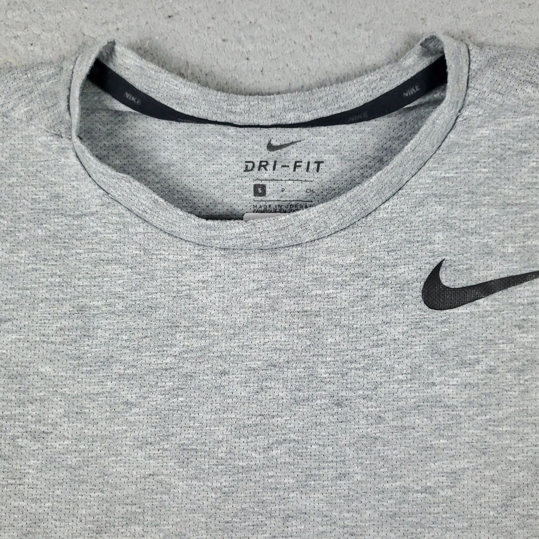 Nike Nike T Shirt Mens Large Gray Active Work Out Short Sleeve Size US L / EU 52-54 / 3 - 3 Thumbnail