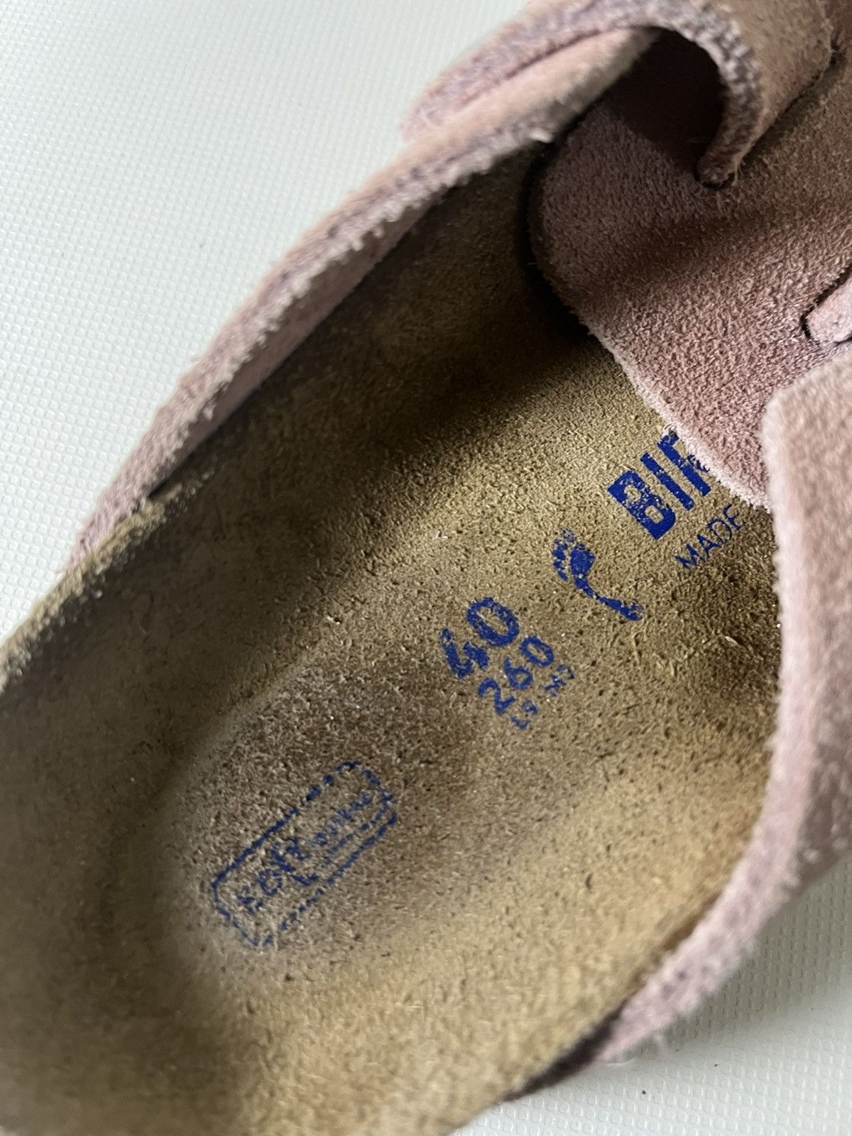 Birkenstock Birkenstock Boston Rose Suede Clogs - Men’s size 40 (US 7) Size US 7 / EU 40 - 9 Thumbnail