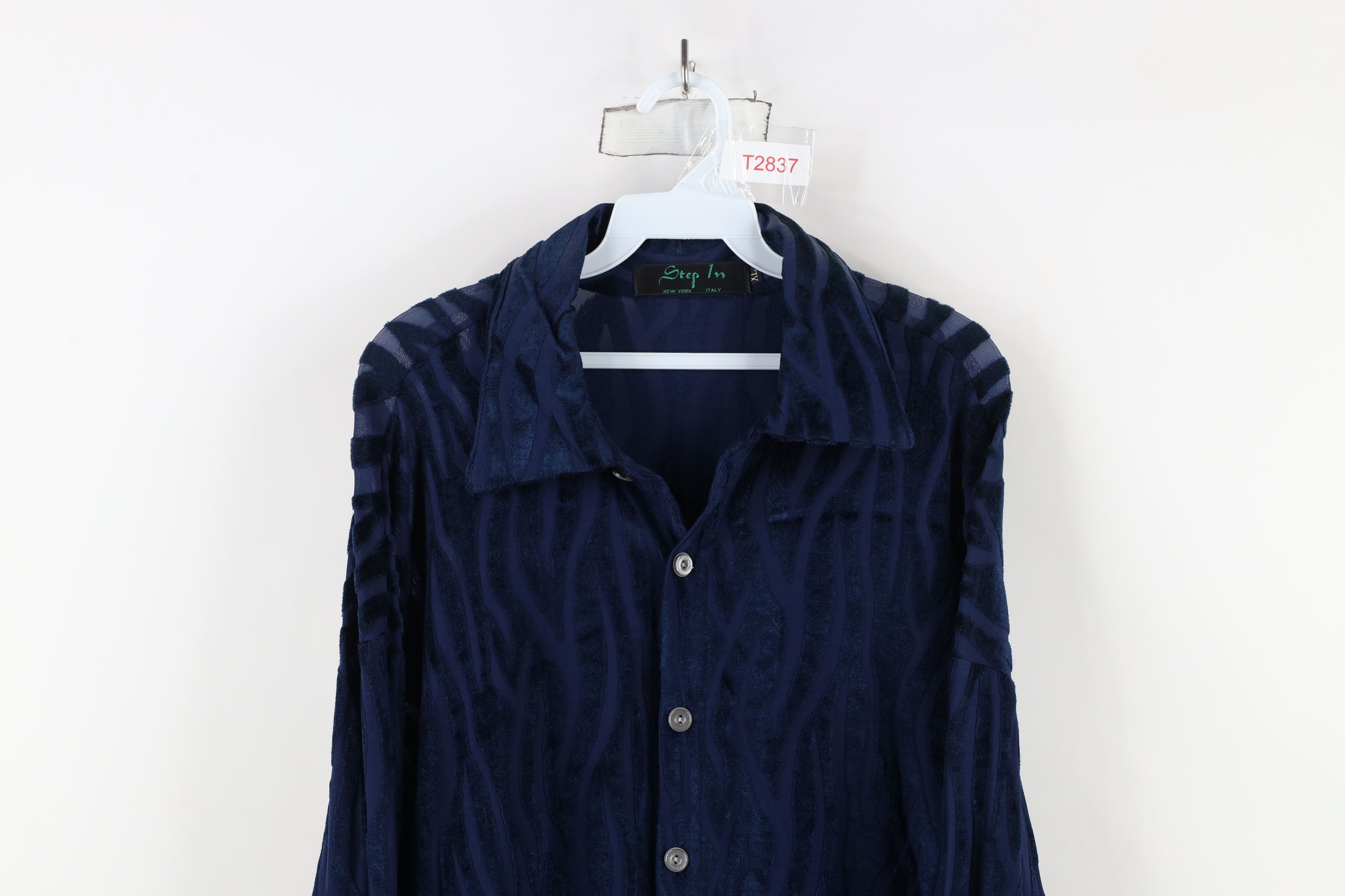 Vintage Vintage 90s Streetwear EDM Rave Collared Button Shirt Blue Size US XL / EU 56 / 4 - 2 Thumbnail