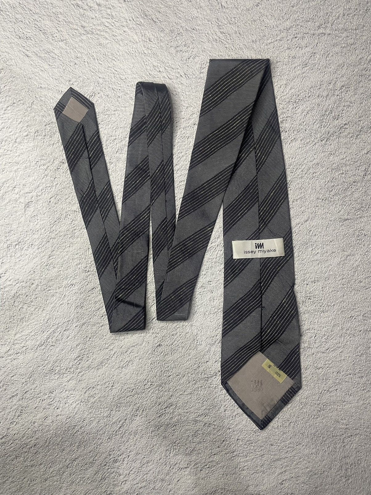Issey Miyake × Japanese Brand × Vintage Vintage Issey Miyake Tie Size ONE SIZE - 4 Thumbnail