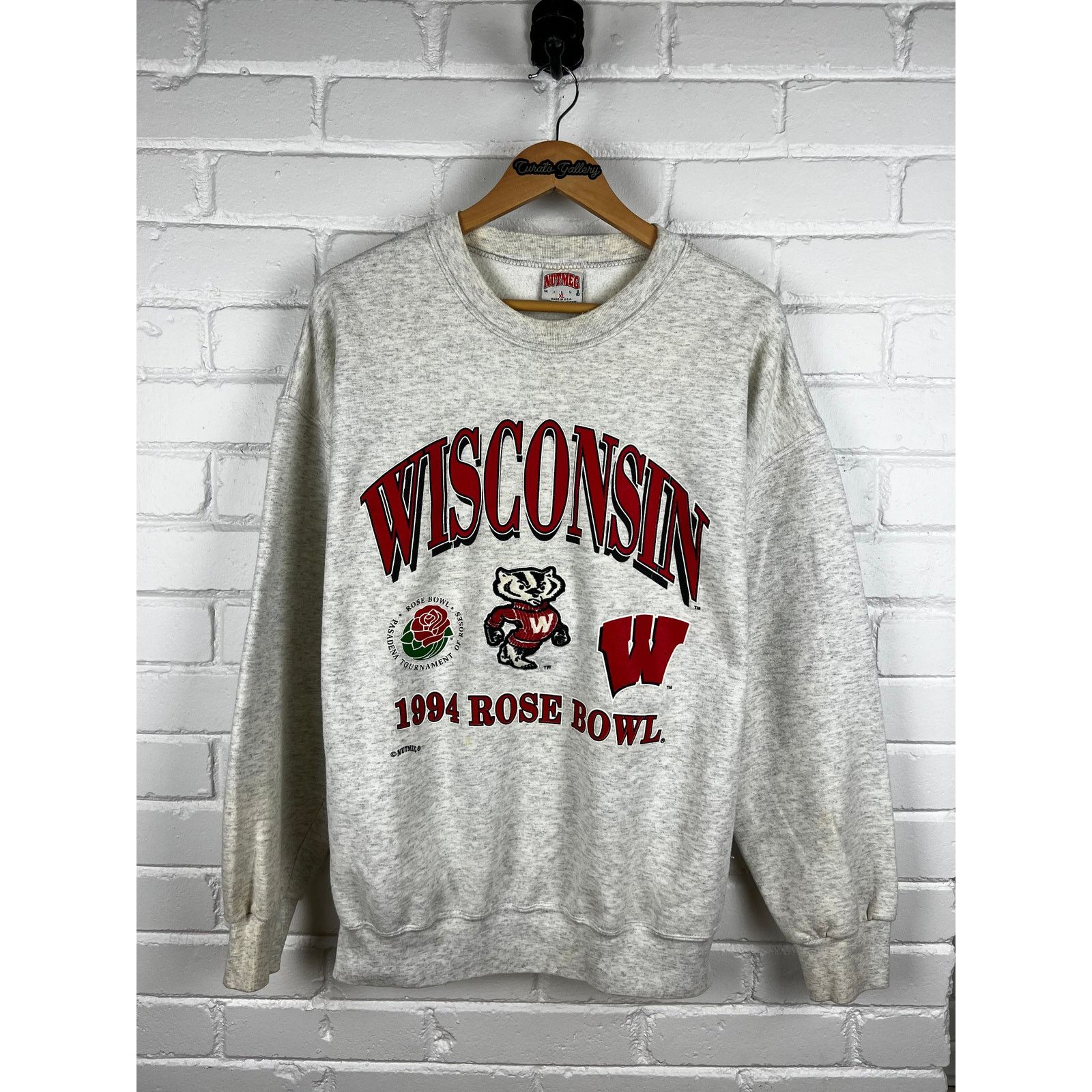NCAA Vintage 1994 Wisconsin Badgers Sweatshirt Size XL 90s Size US XL / EU 56 / 4 - 1 Thumbnail