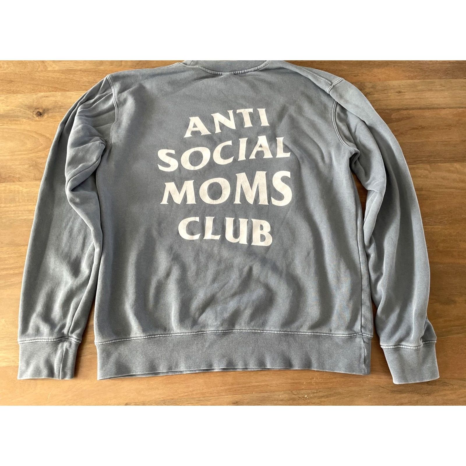 Anti Social Social Club Anti Social Moms Club Crewneck Sweatshirt Womens L Blue Gray Long Sleeve Shirt Womens Sweatshirt Size L / US 10 / IT 46 - 2 Thumbnail